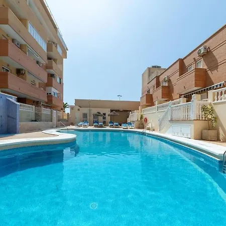 Trendyhomes Buenavista Paseo Maritimo Apartment *